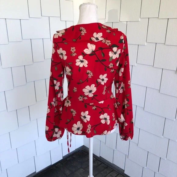 LYDELLE for NORDSTROM Women's Red/White Floral Surplice Ruffle Wrap Blouse sz S - Picture 8 of 8